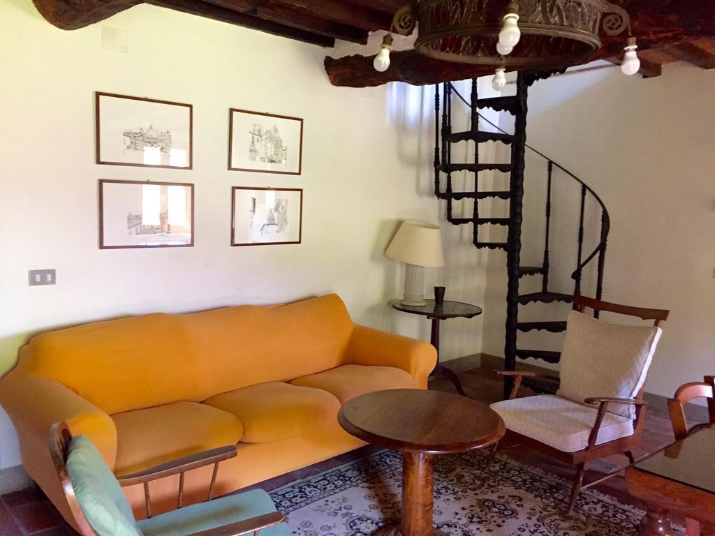 Fattoria Di Pietrabuona Apartment Pescia Luaran gambar
