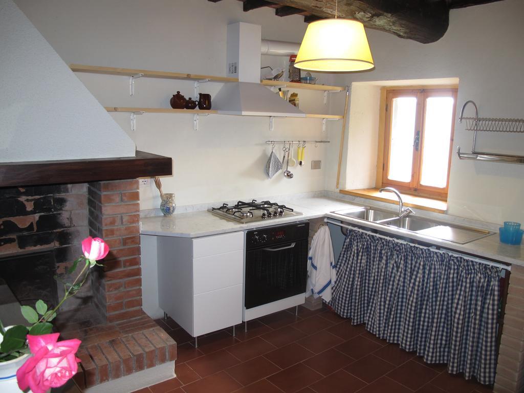 Fattoria Di Pietrabuona Apartment Pescia Luaran gambar