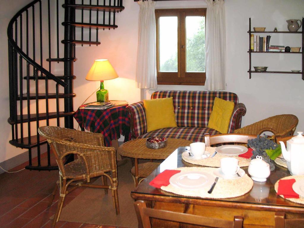 Fattoria Di Pietrabuona Apartment Pescia Luaran gambar
